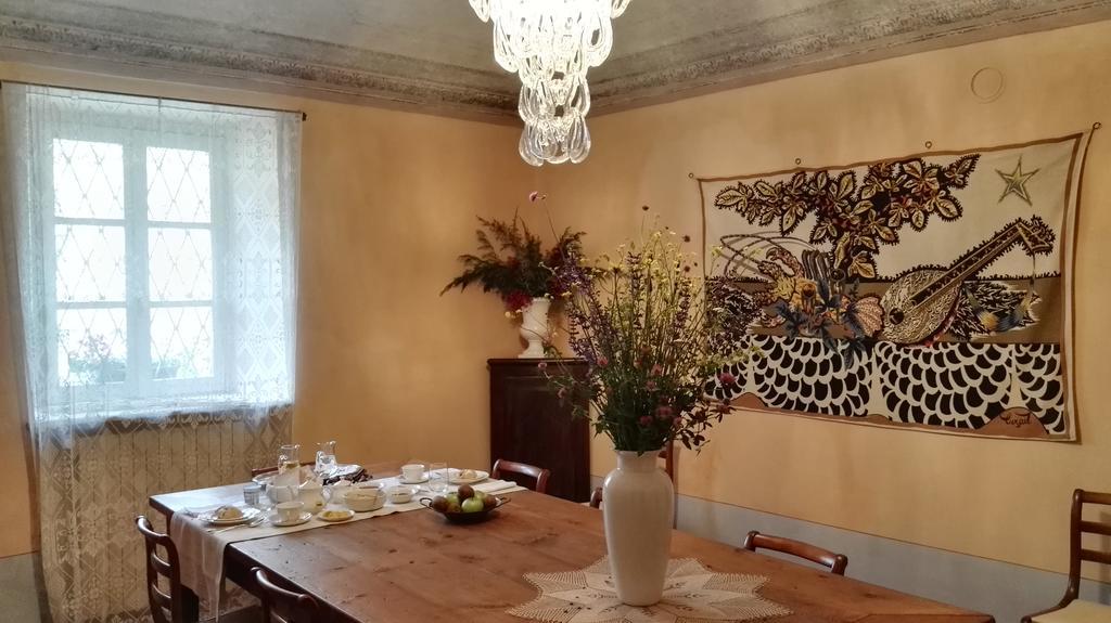 לינה וארוחת בוקר Alfiano Natta Casa Rovelli מראה חיצוני תמונה